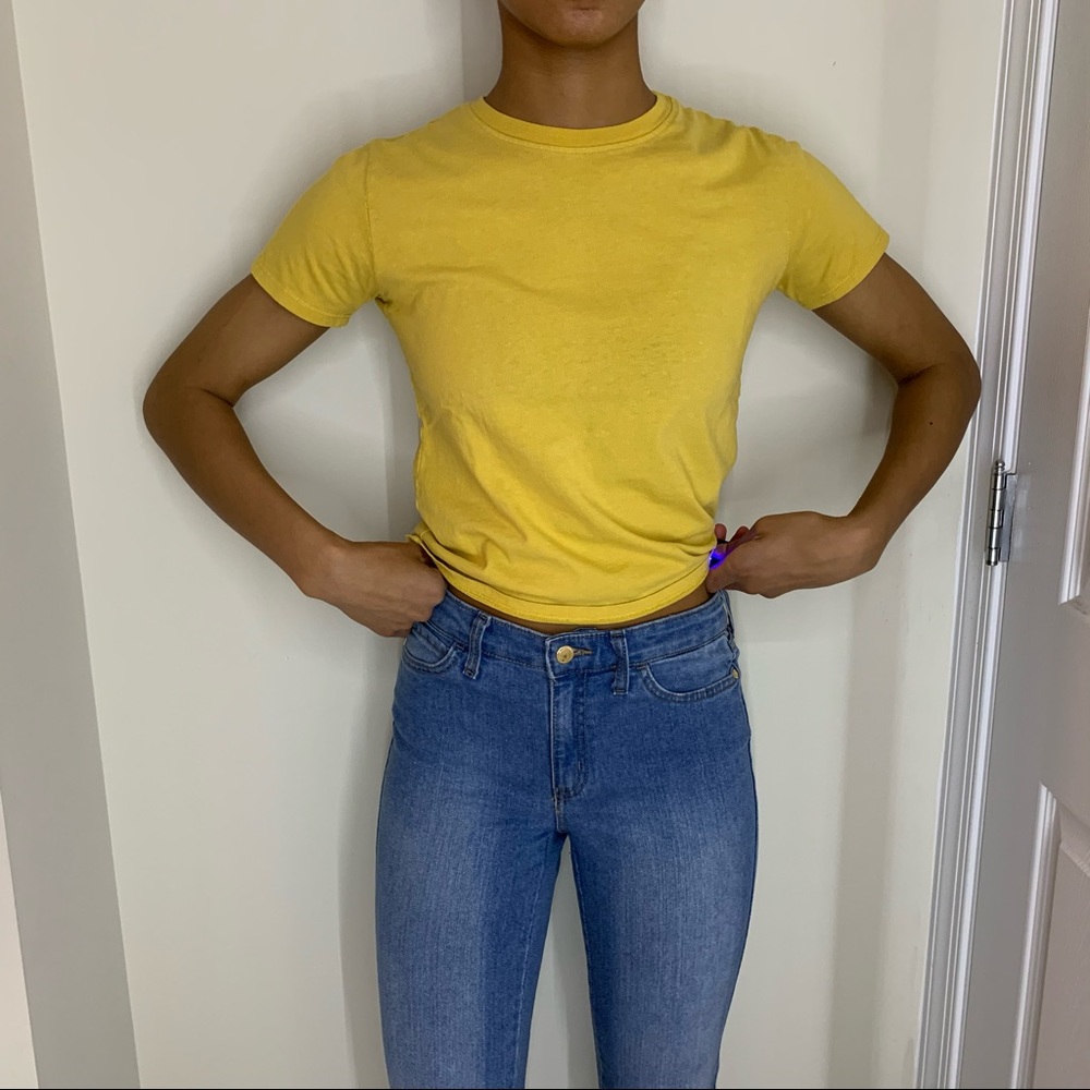 Ellen Tracy Mid Relaxed Straight Faded Jeans - Picture 3 of 7